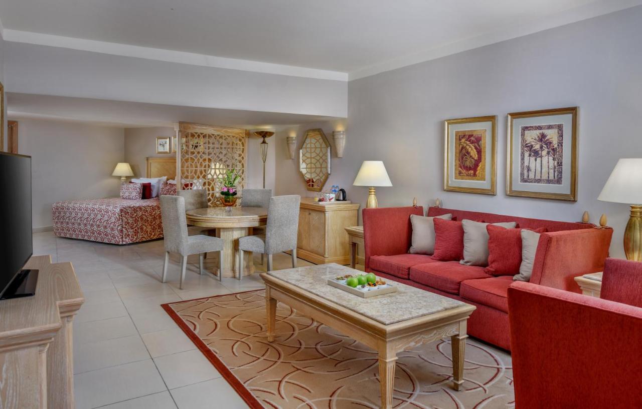 Iberotel Palace - Adults Friendly 16 Years Plus Sharm el-Sheikh Exterior photo A suite at the Jumeirah Beach Hotel